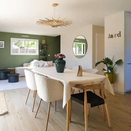 Superbe Maison Vue Sur - 7 Personnes 펜션 *